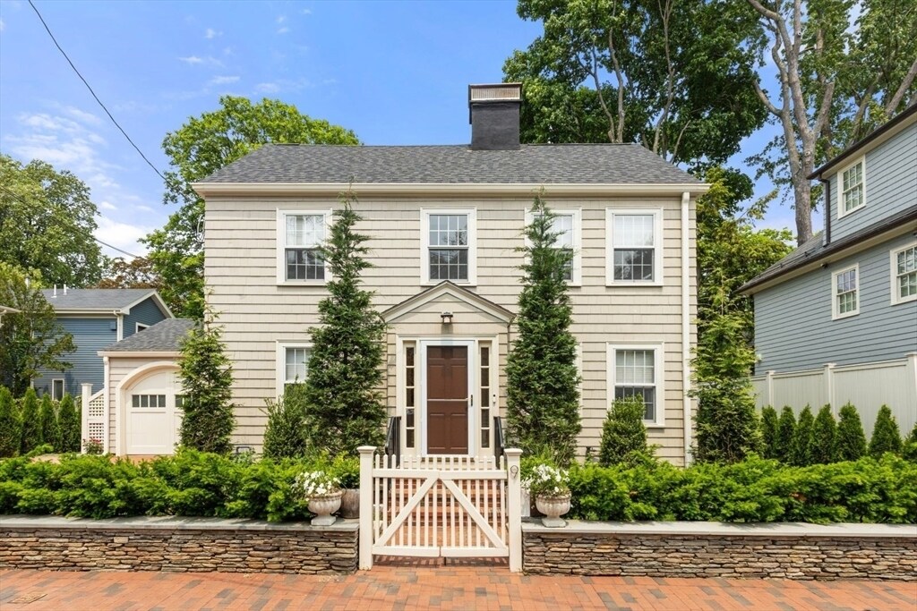 9 Kenway St in Cambridge, MA - Building Photo