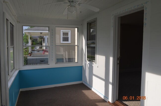 211 N Washington St in Milford, DE - Foto de edificio - Building Photo