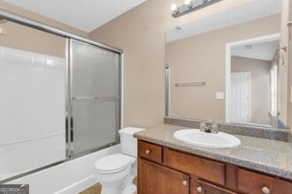 5313 Paramount View Way NE in Sugar Hill, GA - Building Photo - Building Photo