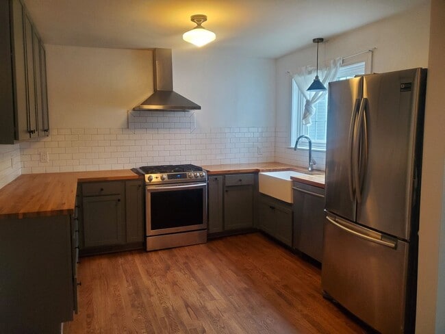 property at 3212 Alabama Ave