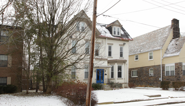 512 Franklin Ave in Pittsburgh, PA - Foto de edificio - Building Photo