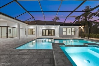 3233 64th St SW in Naples, FL - Building Photo - Building Photo