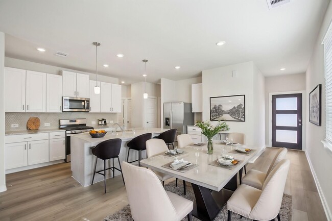 252 Charles Rdg Dr in Conroe, TX - Building Photo - Building Photo