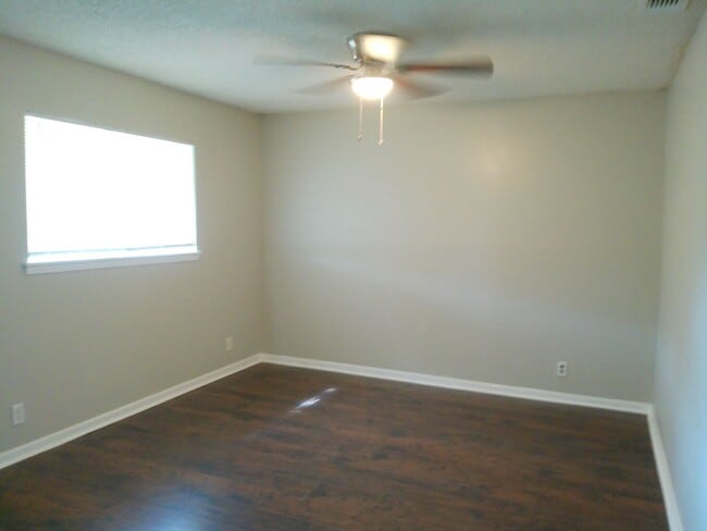 1710 Sun Beam Dr in Corpus Christi, TX - Building Photo - Building Photo