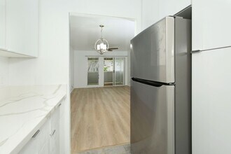 98-1425-1425 Kamahao St in Pearl City, HI - Building Photo - Building Photo