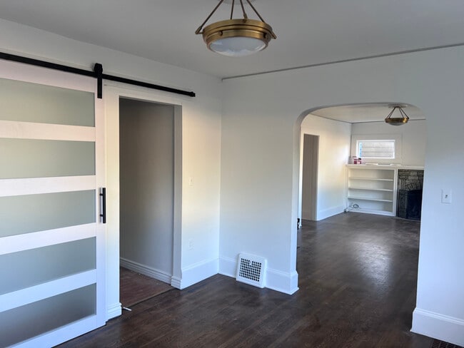 315 NE 66th Ave in Portland, OR - Building Photo - Building Photo