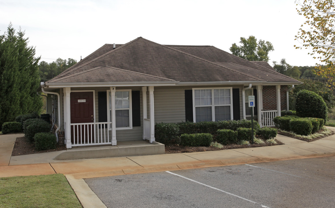 Timberlake Apartments in Inman, SC - Building Photo