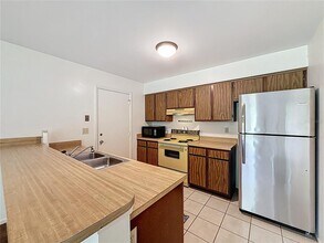 5226 Twine St in Orlando, FL - Building Photo - Building Photo