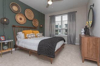 The Jade at Avondale in Decatur, GA - Building Photo - Interior Photo