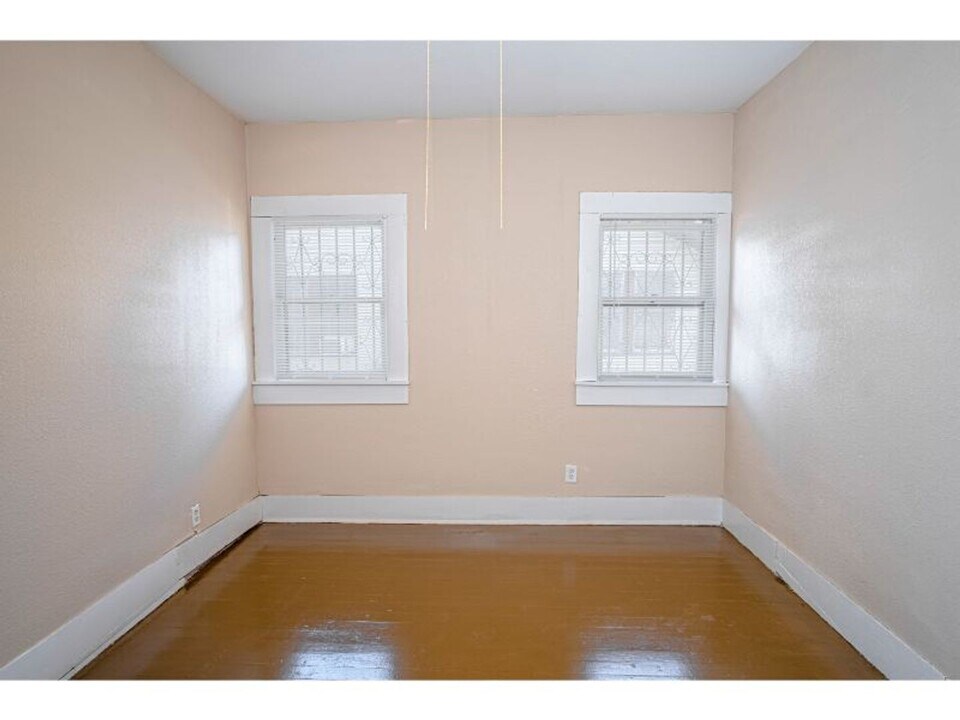 639 Canton in San Antonio, TX - Building Photo