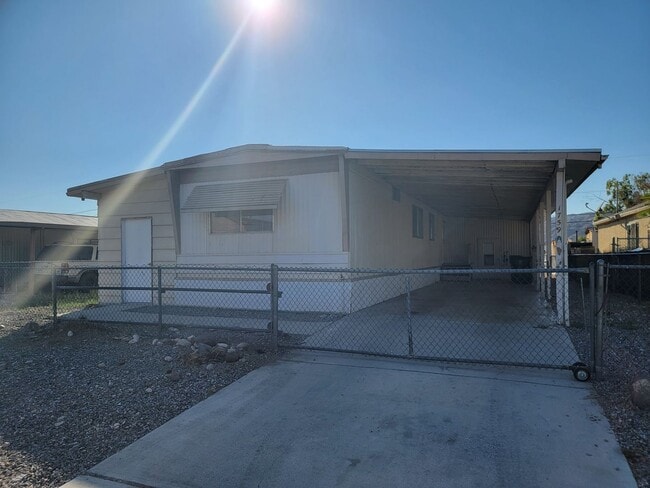 property at 1759 Forest Dr