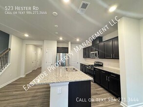 523 Hester Rd in Durham, NC - Building Photo - Building Photo