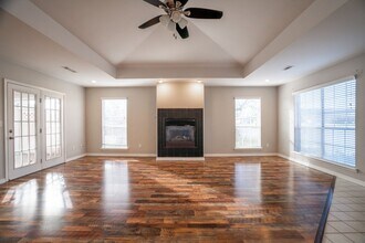 99 San Jose Dr in Springdale, AR - Building Photo - Building Photo