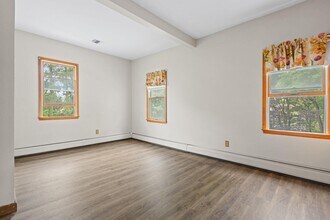 570 Western Hwy S in Blauvelt, NY - Building Photo - Building Photo