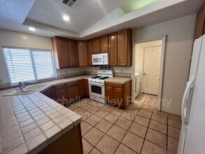 68240 Marina Rd in Cathedral City, CA - Building Photo - Building Photo