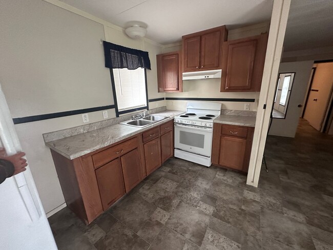 12547 Chapman Rd in Tyler, TX - Building Photo - Building Photo