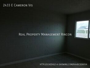 2433 E Cameron Vista in Tucson, AZ - Building Photo - Building Photo