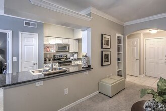 4899 La Branch St in Houston, TX - Building Photo - Building Photo