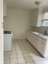 14156 Calvert St, Unit 14156 in Van Nuys, CA - Building Photo - Building Photo
