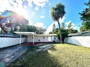 525 NW 15th Terrace in Fort Lauderdale, FL - Building Photo - Building Photo