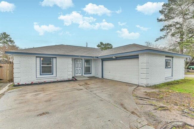 1011 Cedar Post Ct in Tomball, TX - Building Photo - Building Photo