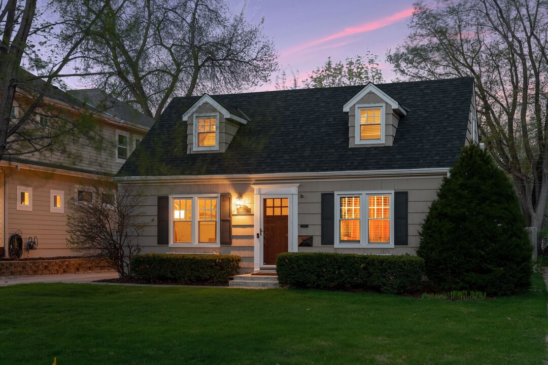 6024 Kellogg Ave in Minneapolis, MN - Building Photo
