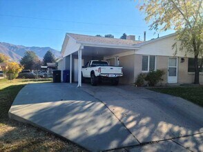 4860 S 250 W, Unit 2 Bed 1 Bath in Ogden, UT - Building Photo - Building Photo