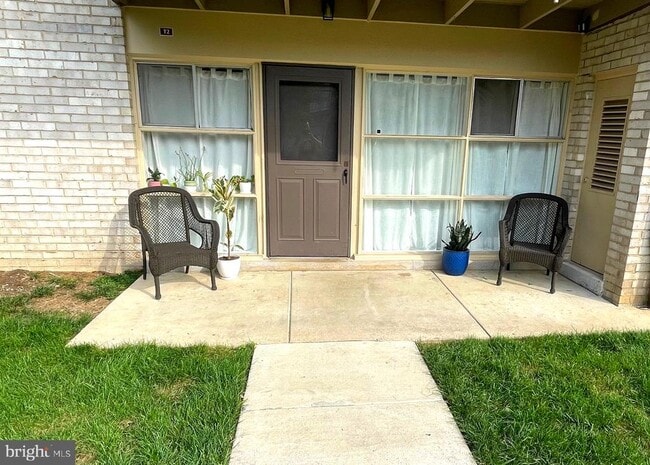property at 4965 Americana Dr