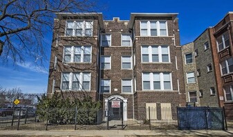 6715 S Dorchester Apartments