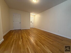 East 84th Street, Unit 2F in New York, NY - Building Photo - Building Photo