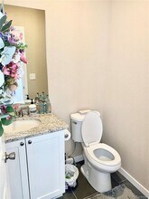 283 S 4th Ct in Deer Trail, CO - Foto de edificio - Building Photo