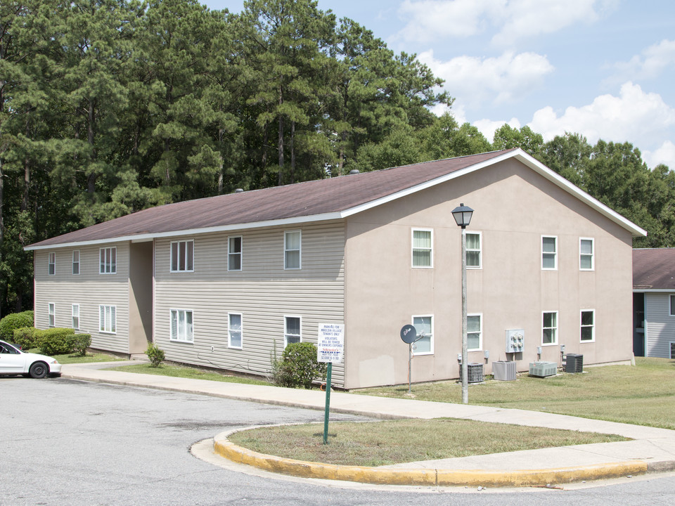 Mauldin Village in Columbia, SC - Building Photo