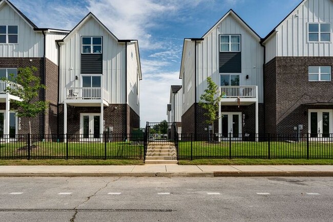 5610 Sofias Cir in Chattanooga, TN - Building Photo - Building Photo