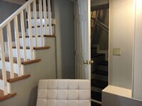 102 Moreland St photo'