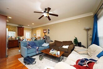 411 Cotton St in Chapel Hill, NC - Building Photo - Building Photo