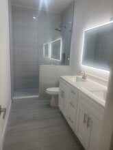 1550 Limetree Bay Ave in Jupiter, FL - Foto de edificio - Building Photo