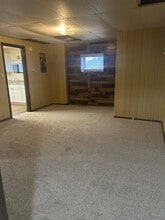 1824 N 2nd St, Unit 1824 in Clinton, IA - Building Photo - Building Photo