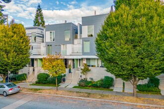 Grandview Cascades in Vancouver, BC - Building Photo - Building Photo