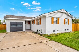 140 SW 69th St in Lawton, OK - Building Photo