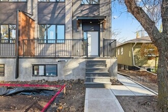 10335-10135 135 St NW in Edmonton, AB - Building Photo - Building Photo