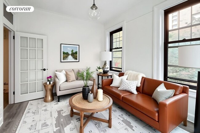 128 W 13th St