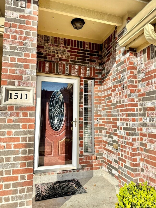 property at 1511 Village Townhome Dr