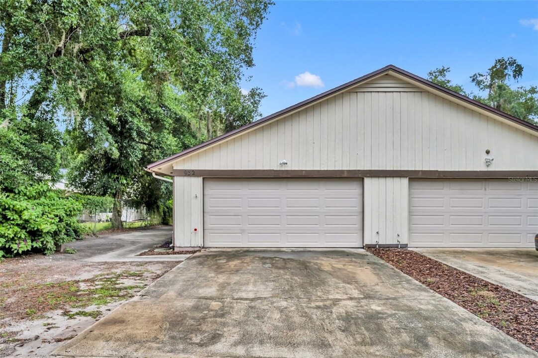 932 Robinhood Ct in Maitland, FL - Building Photo