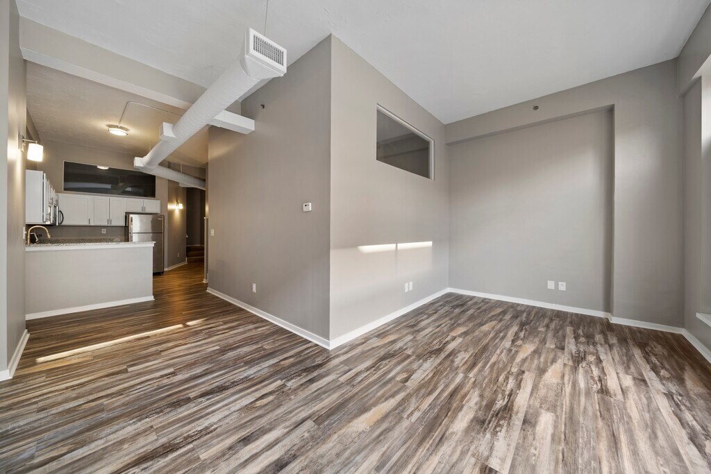 Huron Square and The Osborn Apartments Cleveland, OH Apartments