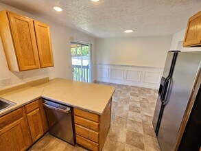 4967 Pawnee Dr in West Jordan, UT - Building Photo - Building Photo