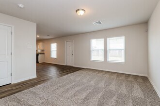 10083 Cerritos dr in Cut And Shoot, TX - Building Photo - Building Photo