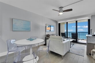 890 S Collier Blvd in Marco Island, FL - Building Photo - Building Photo