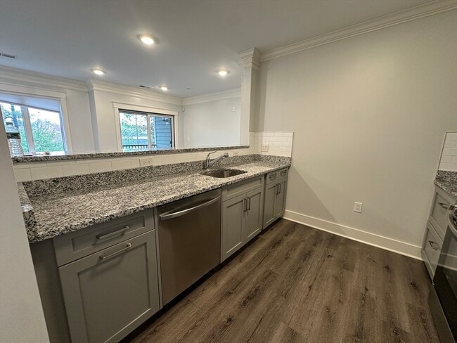 17 Hennery Wy in Medfield, MA - Building Photo - Building Photo