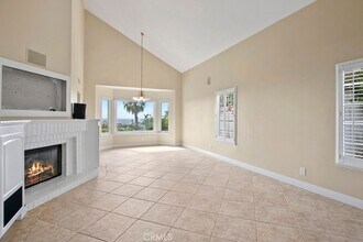 2151 Camino Laurel in San Clemente, CA - Building Photo - Building Photo