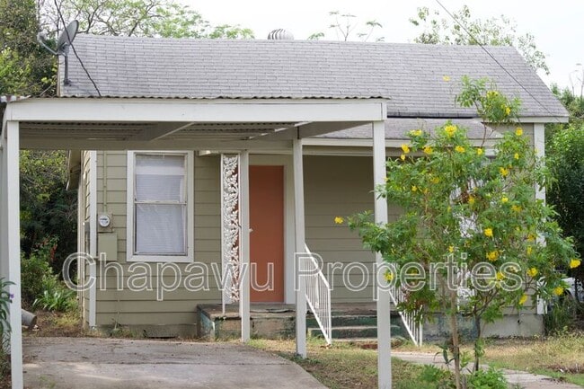 property at 521 S Polaris